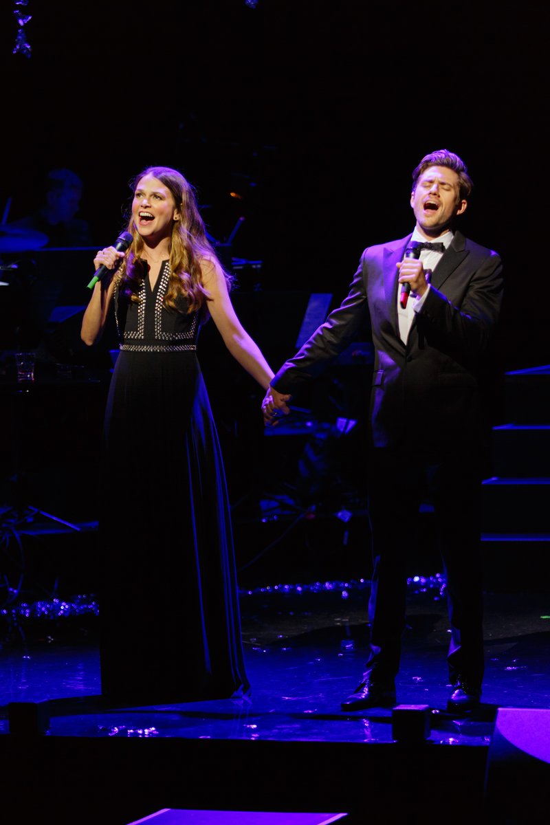 Sutton Foster and Aaron Tveit